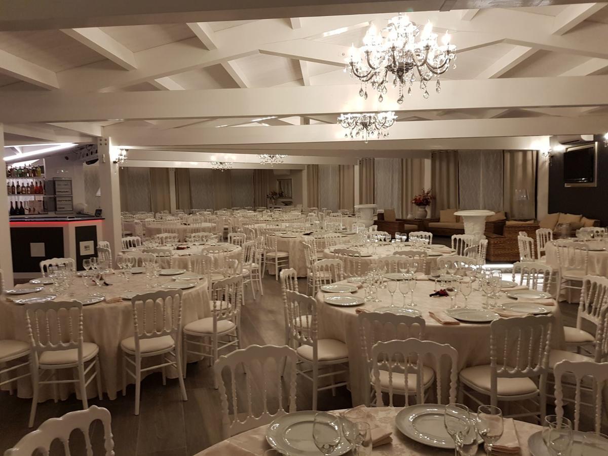 Country House Resort Villa Giardino Degli Eventi Fano Exteriör bild