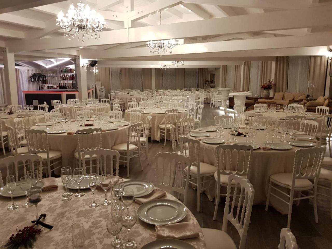 Country House Resort Villa Giardino Degli Eventi Fano Exteriör bild